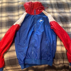 Nike Men's Sportswear Windrunner Hooded Jacket